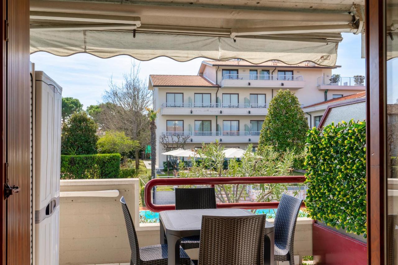 Azzurra Suite - Monolocale Con Piscina E Wifi Sirmione Zewnętrze zdjęcie