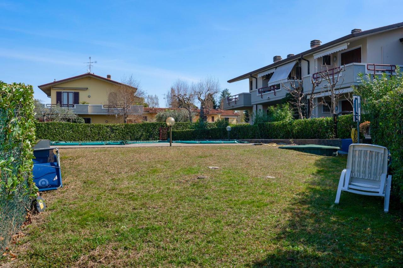 Azzurra Suite - Monolocale Con Piscina E Wifi Sirmione Zewnętrze zdjęcie