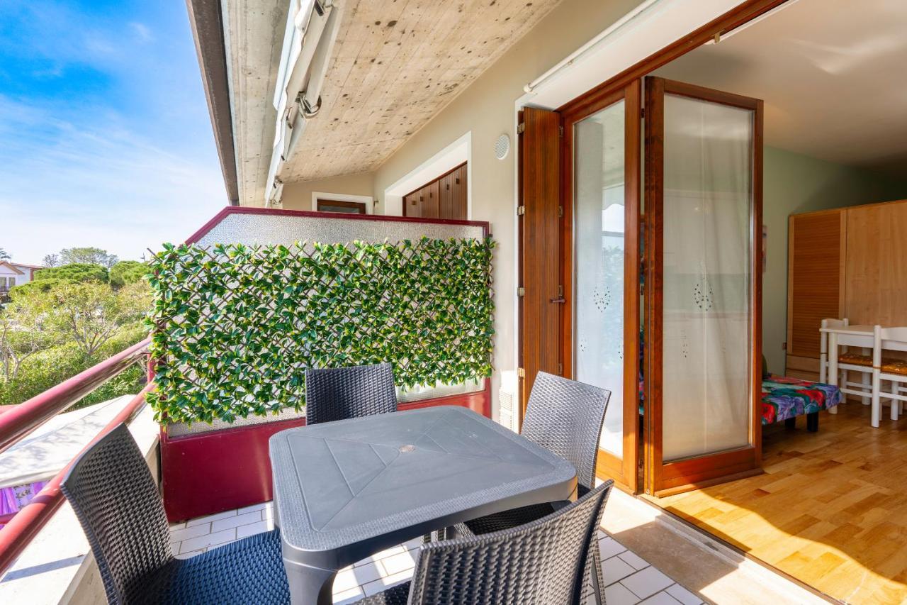Azzurra Suite - Monolocale Con Piscina E Wifi Sirmione Zewnętrze zdjęcie